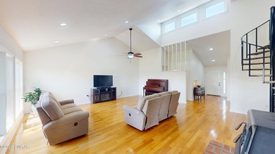 If you've been looking for a place where wide-open spaces meet - photo 12