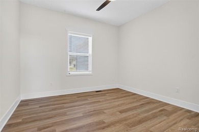 Brand new END-UNIT RANCH condo! Fully complete and ready for you - photo 13