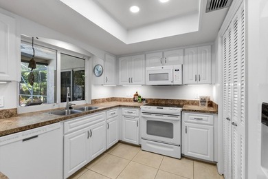 3 bedroom-2 bathroom CBS home with a Saltwater Pool and a Rare 2 - photo 16