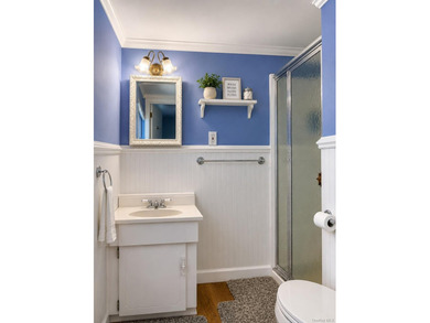 Welcome to this beautiful 4-bedroom, 2-bathroom Colonial ideally - photo 17