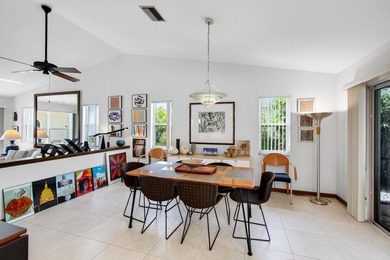 3 bedroom-2 bathroom CBS home with a Saltwater Pool and a Rare 2 - photo 18