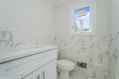 Welcome to 219 Barnard Avenue - a stunning newly constructed - photo 20