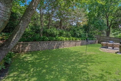 Welcome to this beautiful 4-bedroom, 2-bathroom Colonial ideally - photo 22