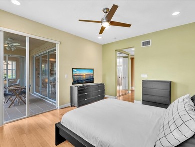 Nestled in the gated community of Heron Bay in Parkland, this - photo 32