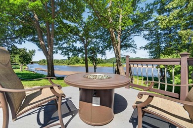 Wisconsin River - Columbia County Home Active Under Contract in Poynette Wisconsin