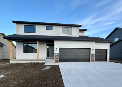 Saylorville Lake Home For Sale in Ankeny Iowa