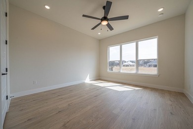 ASK ABOUT OUR SPECIAL INCENTIVES FOR CLOSING COSTS, CABINET - photo 12