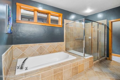 Enjoy the ease of a low-maintenance home in one of Carbondale's - photo 15