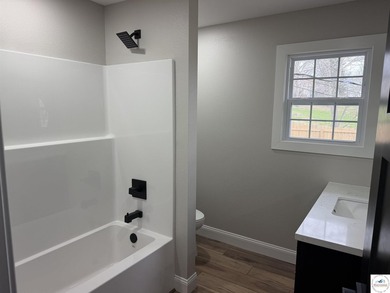 Fully Renovated, Like-New 3 Bedroom, 3 Bath Home with Modern - photo 15