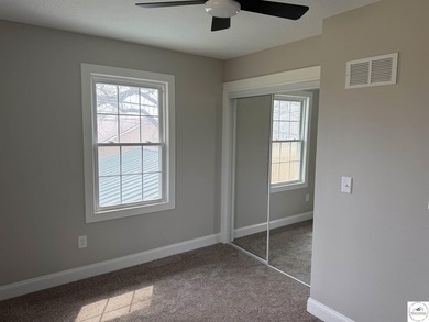 Fully Renovated, Like-New 3 Bedroom, 3 Bath Home with Modern - photo 16
