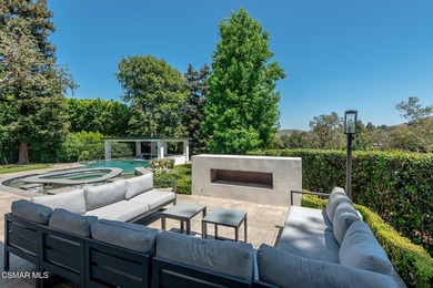 Situated along the prestigious North Ranch Golf Course, this - photo 38