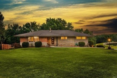 Lake Home Sale Pending in Evansville, Indiana