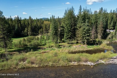 This exceptional 3.65-acre riverfront property features 405 feet - photo 3