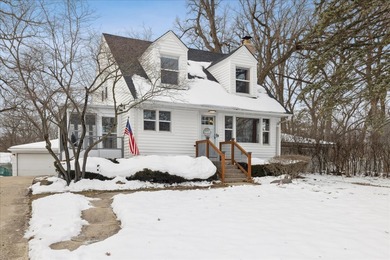 Lake Home For Sale in Lake In The Hills, Illinois