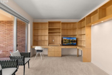 Located in Portland's Premier Luxury Condo Tower, *The Fountain