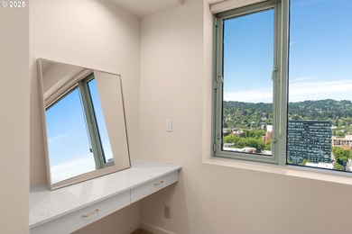 Located in Portland's Premier Luxury Condo Tower, *The Fountain