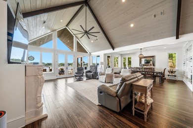 Experience luxury lakefront living in this custom-built estate - photo 7