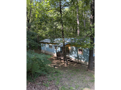 Welcome to the market this 3 bedroom 1.5 bath located on a dead - photo 2