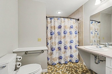 Peaceful, naturesque Parkview Hills living awaits! Explore the - photo 10