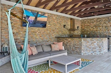 Custom built Manor by Jack Schoch in sought after Great Neck - photo 44