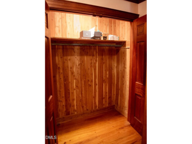 **Charming Family Home in Oxford - A Blend of Comfort and