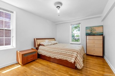 Welcome to your new home in the heart of Briarwood, Queens! This - photo 8