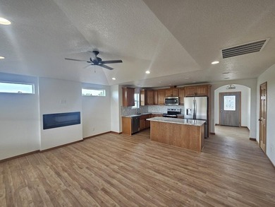 Public Comments: Brand new construction. Located in Hidden - photo 4