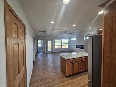 Public Comments: Brand new construction. Located in Hidden - photo 5