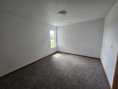 Public Comments: Brand new construction. Located in Hidden - photo 10