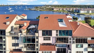 A rare Intracoastal Waterway frontage penthouse offering nearly - photo 2
