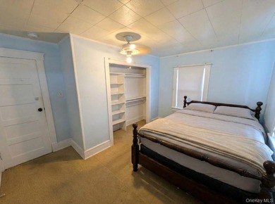 Welcome to this charming home in the heart of Suffolk County! - photo 12