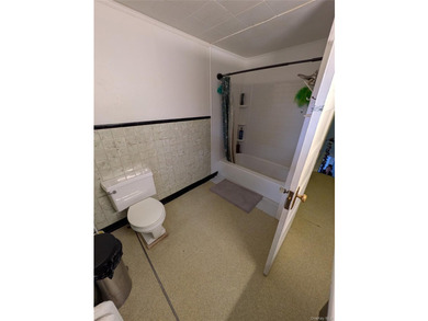 Welcome to this charming home in the heart of Suffolk County! - photo 17