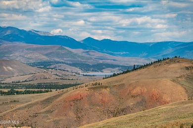 Experience the ultimate mountain lifestyle in this exceptional - photo 5