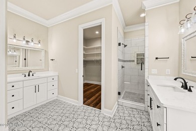 Price improvement! Seller has relocated! Motivated! Custom lake - photo 26