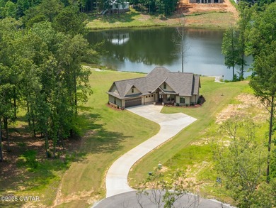 Price improvement! Seller has relocated! Motivated! Custom lake - photo 46