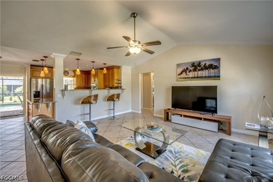 Welcome to your private oasis in SW Cape Coral! This beautifully - photo 3