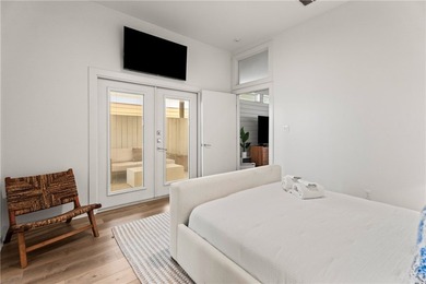 Welcome to Clamshell Cottage, a beautifully designed and fully - photo 11