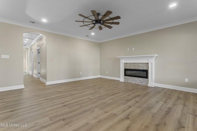 Back on the market due to buyer's financing falling through - photo 11