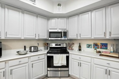 Largest single family attached home on the market. This 5 - photo 12