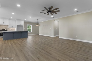 Back on the market due to buyer's financing falling through - photo 16