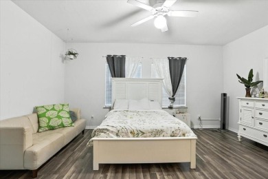 Largest single family attached home on the market. This 5 - photo 18