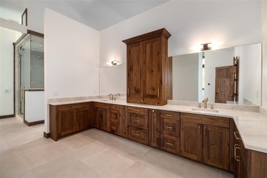 Welcome to Heritage Creek Ranch, an extraordinary 54-acre estate - photo 19