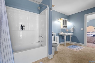 Welcome to your sanctuary in The Bend subdivision. Tucked away - photo 20