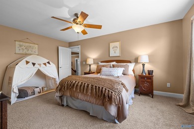 Welcome to your sanctuary in The Bend subdivision. Tucked away - photo 23