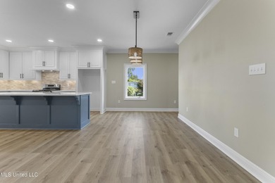 Back on the market due to buyer's financing falling through - photo 25