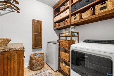 Welcome to your sanctuary in The Bend subdivision. Tucked away - photo 29