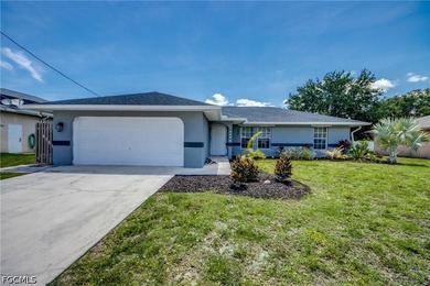 This beautifully maintained 3-bedroom, 2-bath home offers the - photo 1
