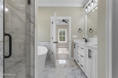 Back on the market due to buyer's financing falling through - photo 33