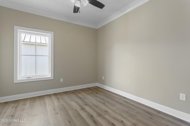 Back on the market due to buyer's financing falling through - photo 37