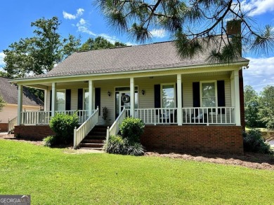 Lake Home For Sale in Tifton, Georgia
